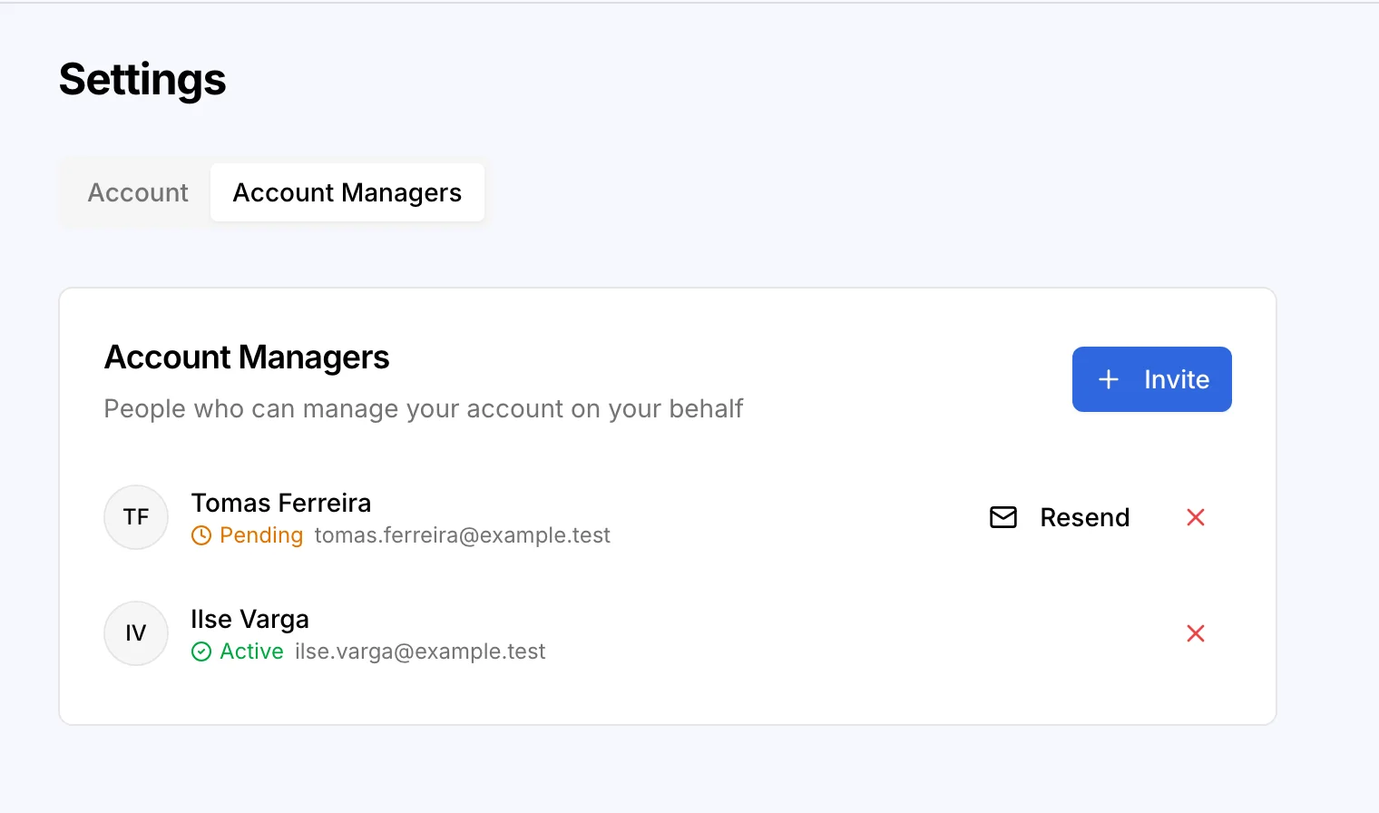 Noemi's account managers: Ilse Varga, active, and Tomas Ferreira, invited